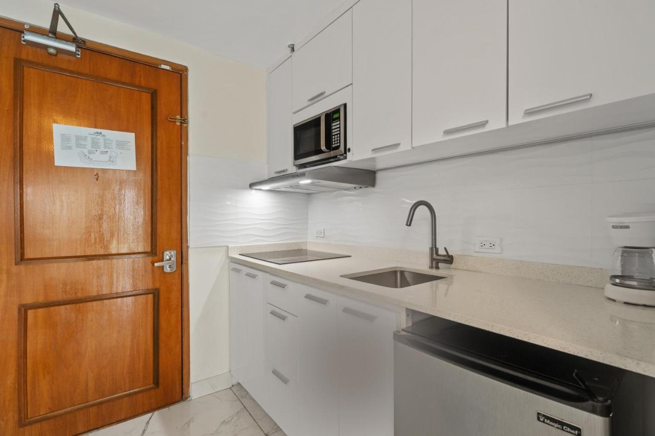 Biarritz Studio - Beautiful Ocean View Studio Apartment San Juan Luaran gambar