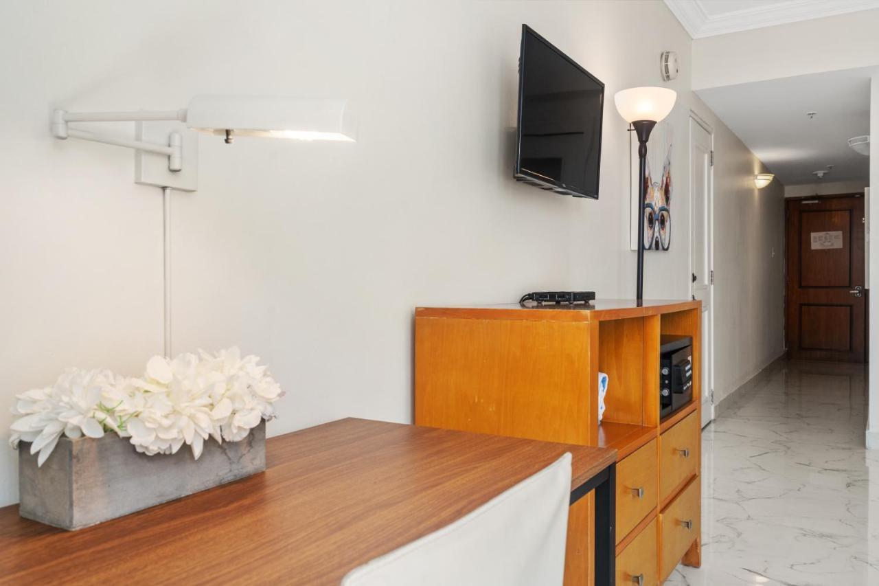 Biarritz Studio - Beautiful Ocean View Studio Apartment San Juan Luaran gambar