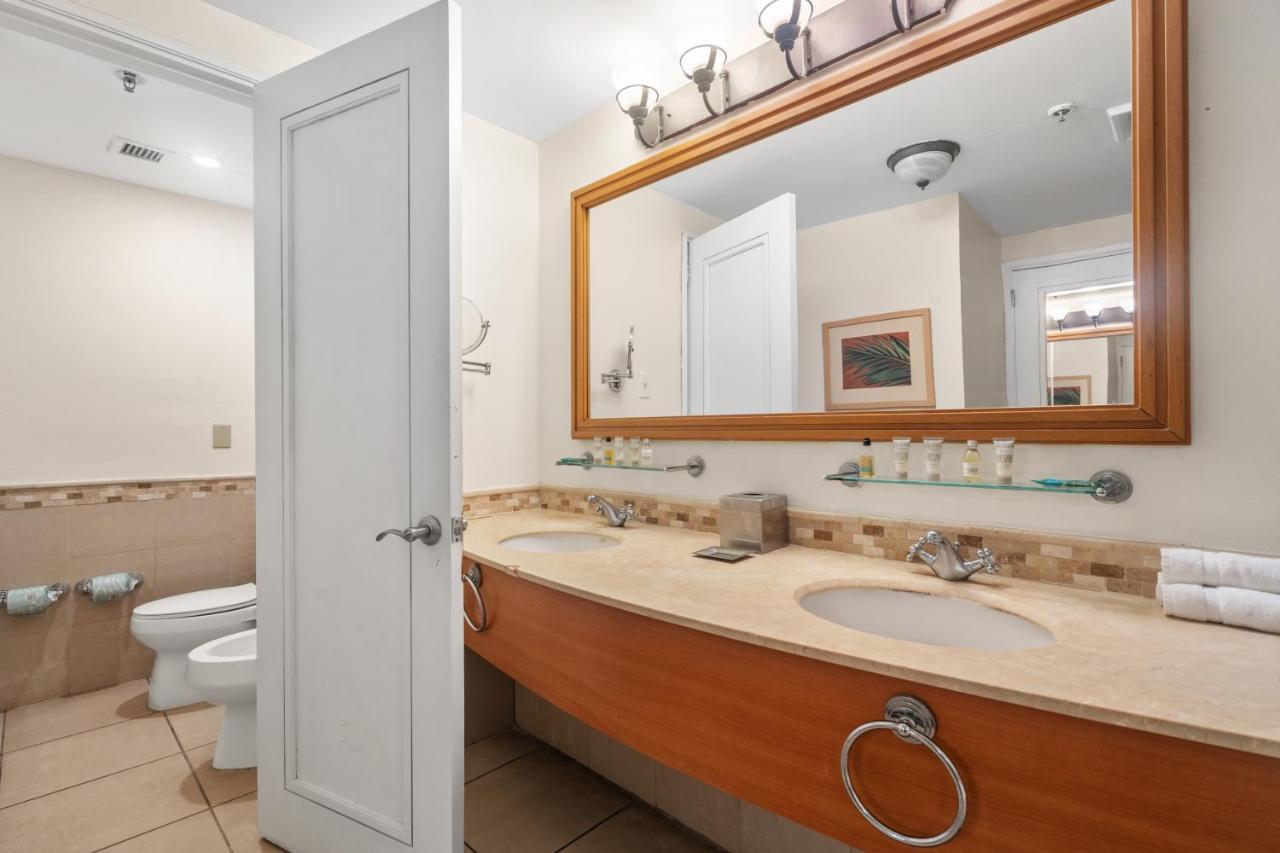 Biarritz Studio - Beautiful Ocean View Studio Apartment San Juan Luaran gambar
